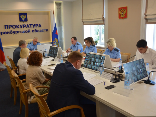 К зиме готовы на 41%: в Оренбуржье обсудили подготовку к отопительному сезону