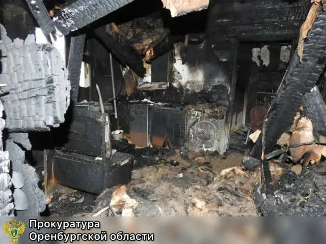 Уснул с сигаретой и устроил пожар: с жителя Грачевского района взыскали ущерб