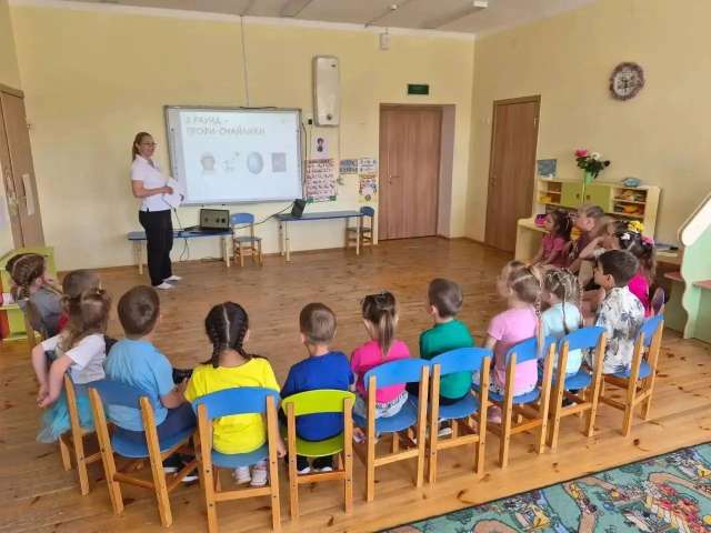 Около тысячи дошкольников Оренбуржья попробовали себя в разных профессиях