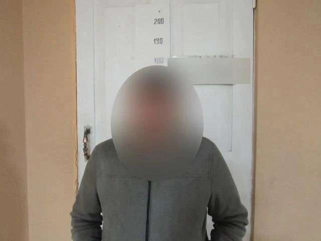 В Оренбурге задержан грабитель, вырвавший у пенсионера деньги в подъезде