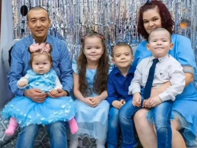 Семью Избасовых из Красногвардейского района признали лучшей молодой семьей региона
