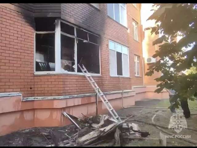 На улице Ноябрьской в Оренбурге произошел пожар