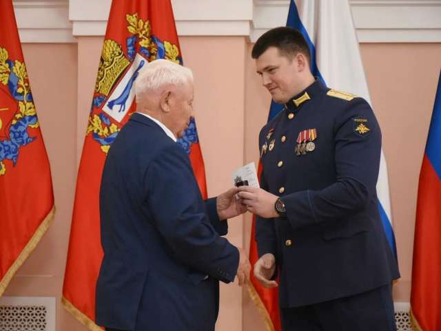Около 50 оренбуржцев получили памятный знак «Гордость Оренбуржья»