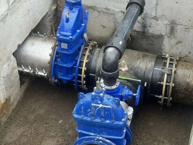 «Росводоканал Оренбург» завершил реконструкцию участка водовода на улице Попова 