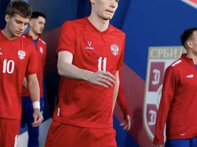 Футболисты «Оренбурга» вернулись из расположения своих сборных