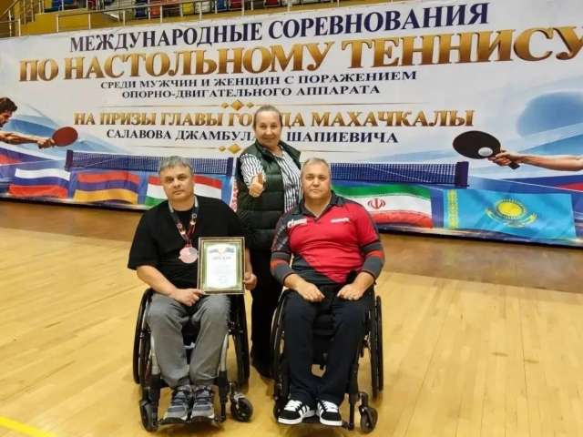 Оренбургские теннисисты вошли в число лучших на международном турнире по настольному теннису