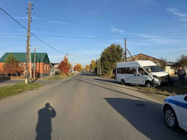 В Орске водитель «Форда» не уступил «Газели»: в ДТП пострадал ребенок 