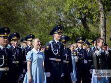 В парке им. Ленина в Оренбурге станцевали Вальс Победы