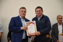 Депутат горсовета Ольга Березнева поздравила работников автомобильного и городского транспорта с профессиональным праздником