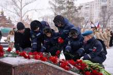 Депутаты Оренбургского горсовета почтили память воинов-интернационалистов