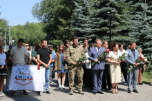 В Оренбурге почтили память погибших детей Донбасса