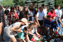 В Оренбурге почтили память погибших детей Донбасса