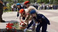 Оренбуржцы почтили память Героя России Александра Прохоренко в день его рождения