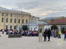 В Оренбурге у Музея истории города прошел концерт ко Дню Победы