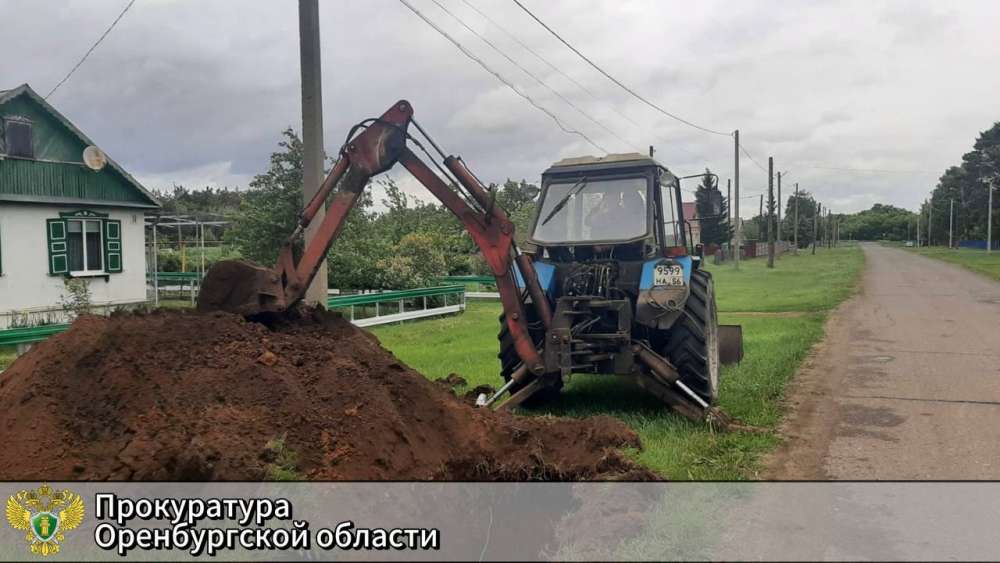 Прокуратура добилась замены аварийного водопровода в Красногвардейском районе