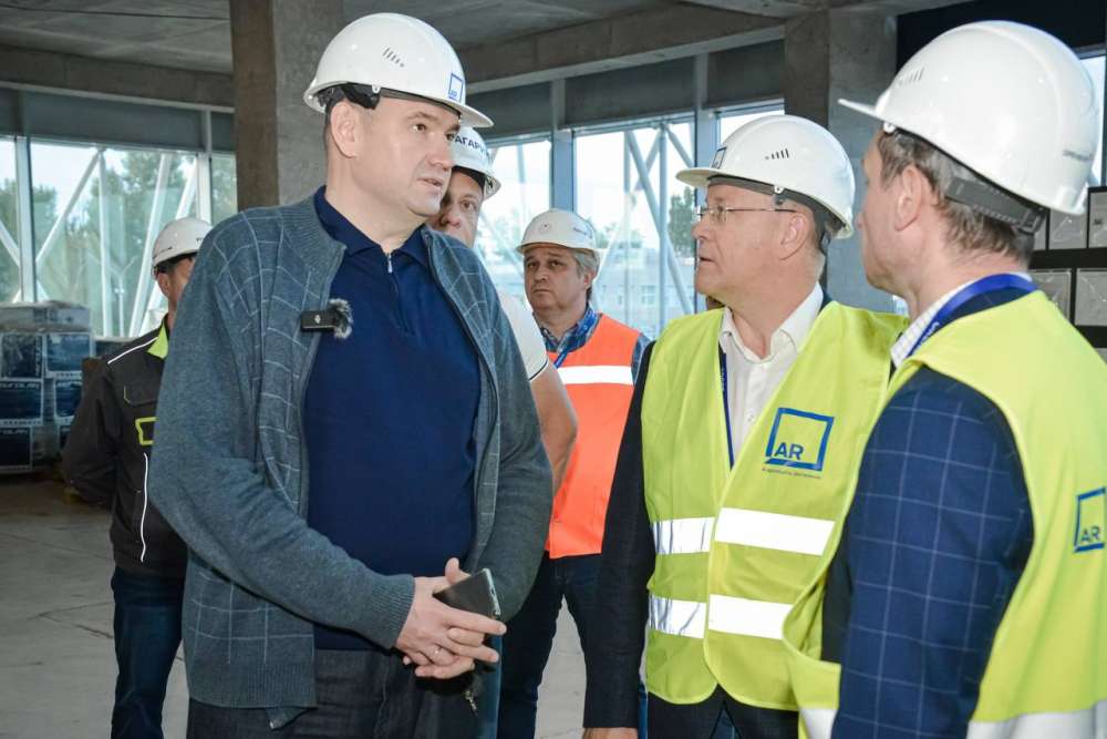 Евгений Солнцев оценил ход строительства нового аэропорта в Оренбурге