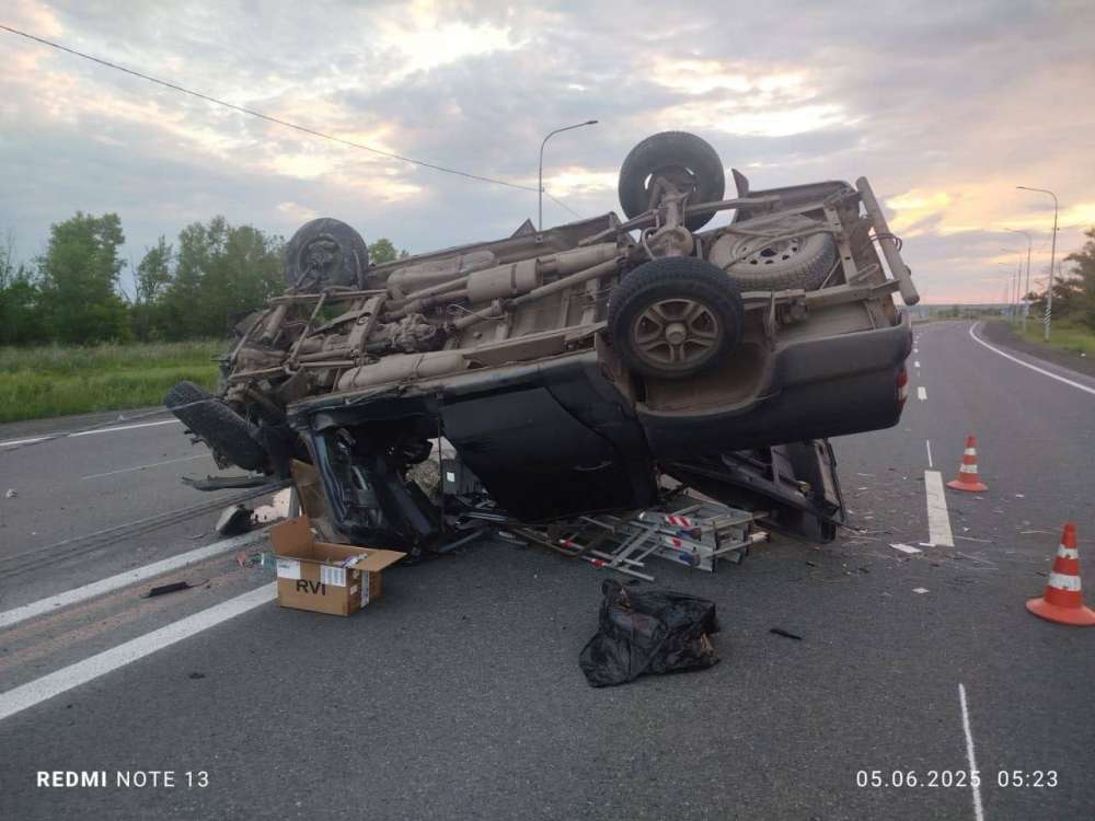 На Объездной под Оренбургом перевернулся УАЗ