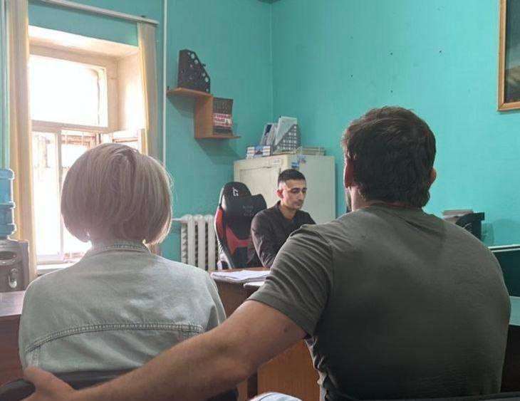 В Оренбурге полиция расследует инцидент с потасовкой пары