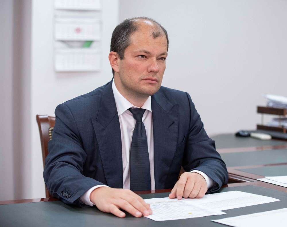 Руководство «Уральской Стали» поздравило металлургов с профессиональным праздником