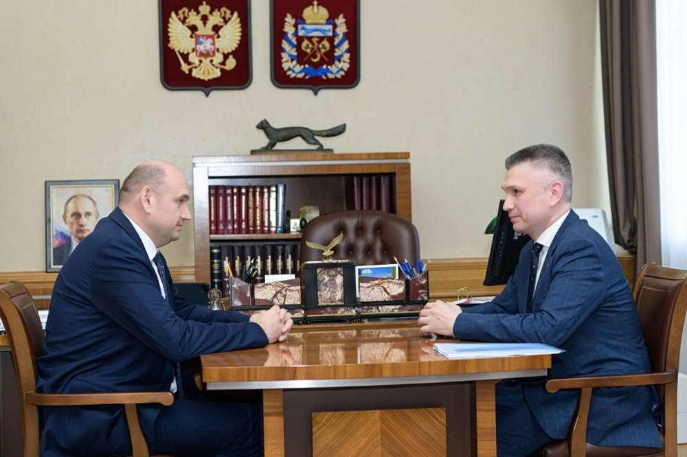Врио губернатора Оренбуржья встретился с главой «Газпром переработки»