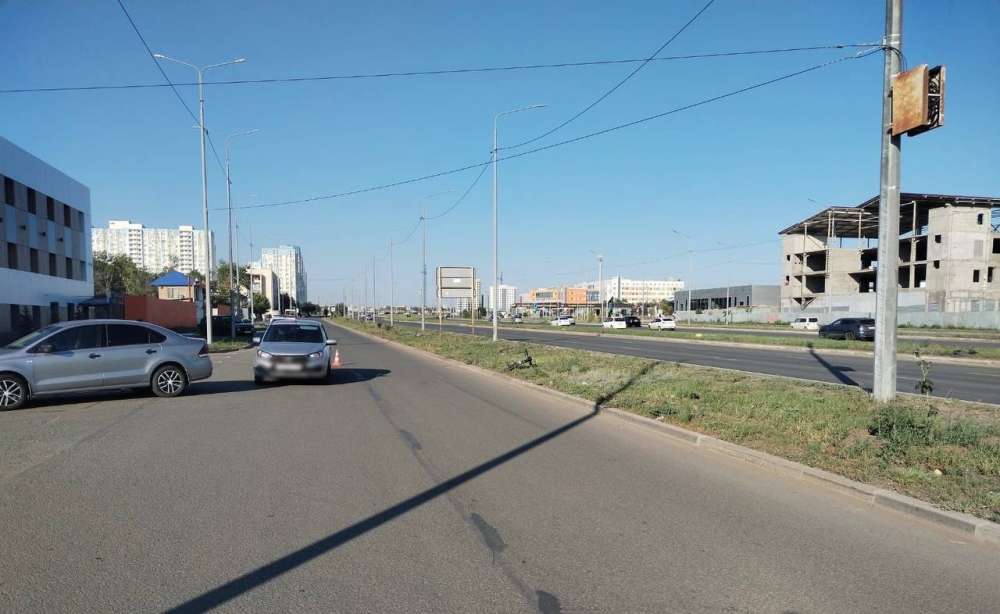В Оренбурге на улице Монтажников велосипедист въехал в «Ладу»