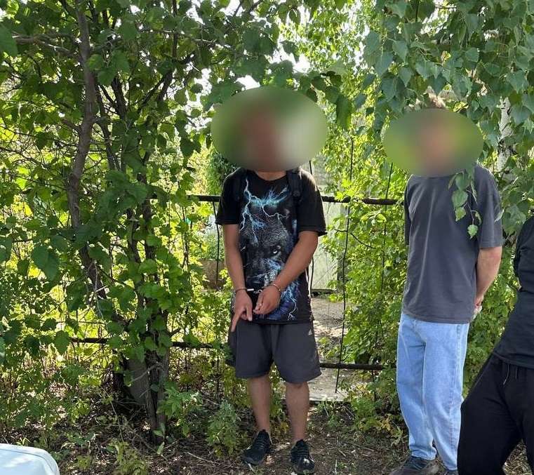Оренбургские полицейские задержали наркозакладчика из Новосибирска
