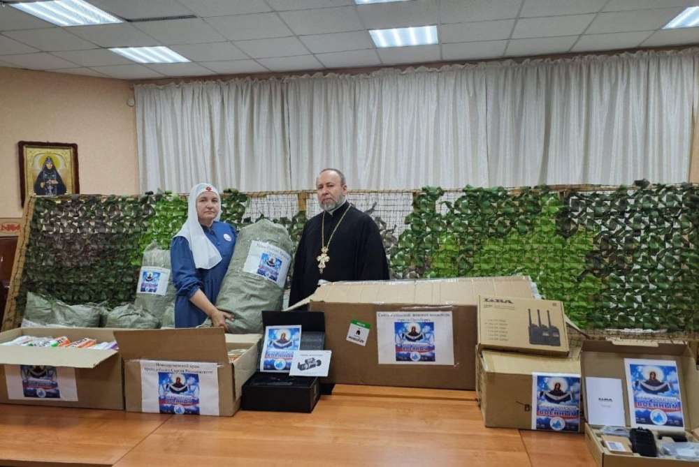 Оренбургские храмы передали более 12 тонн гуманитарной помощи в зону СВО