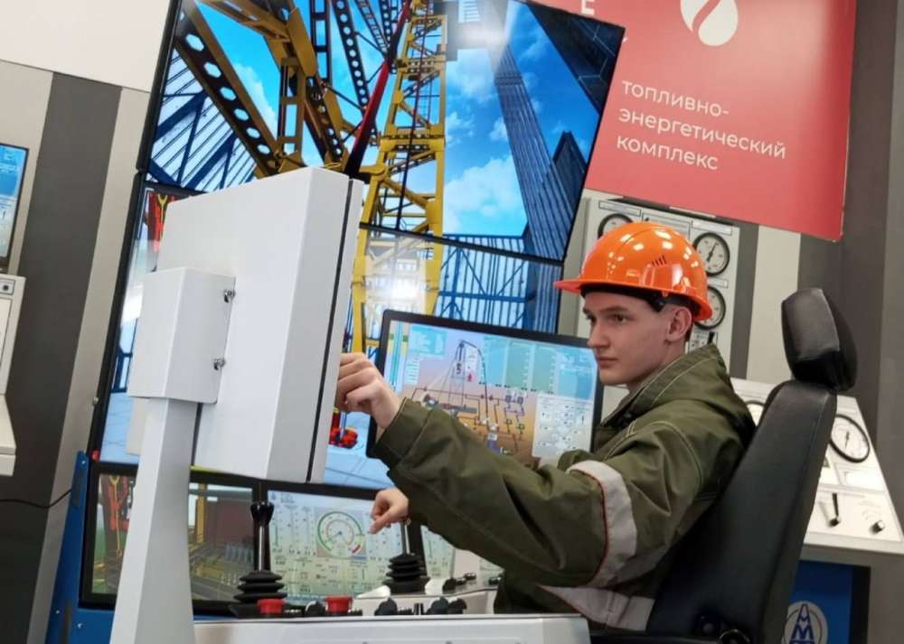 Оренбургские выпускники делают выбор профессии еще в школе 