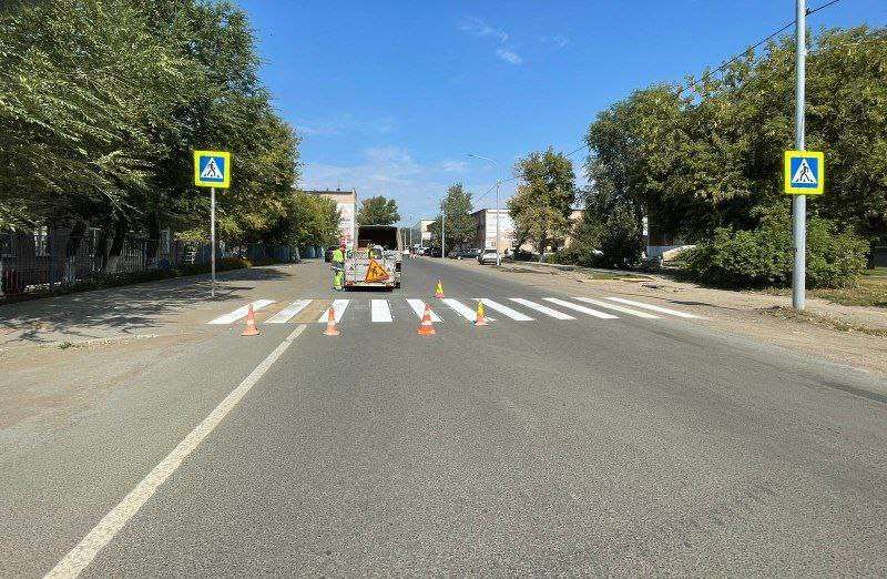 В Оренбурге модернизируют светофоры и обновляют дорожную разметку