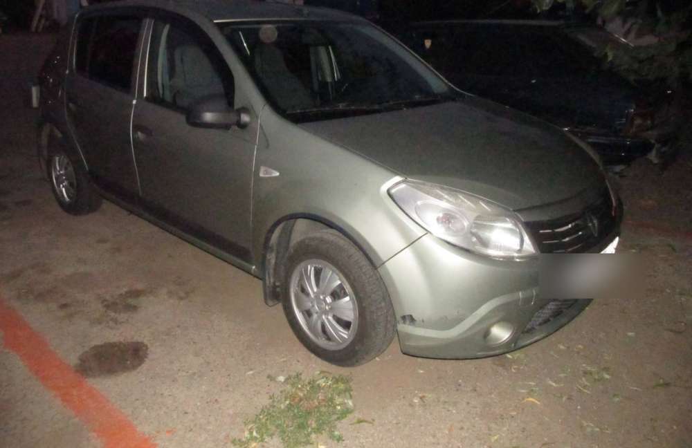 Оренбургские полицейские поймали угонщика автомобиля и вернули машину владельцу