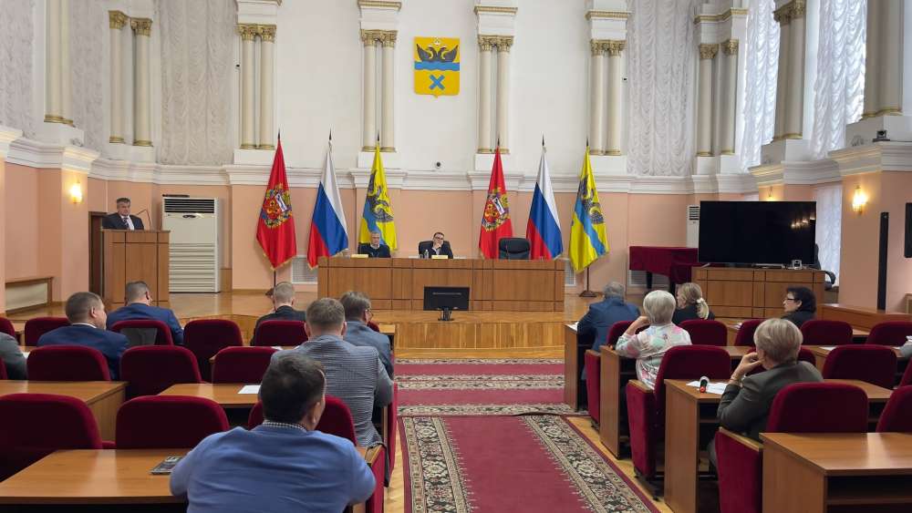 В Оренбургском горсовете состоялось первое совещание по подготовке к рассмотрению проекта бюджета Оренбурга
