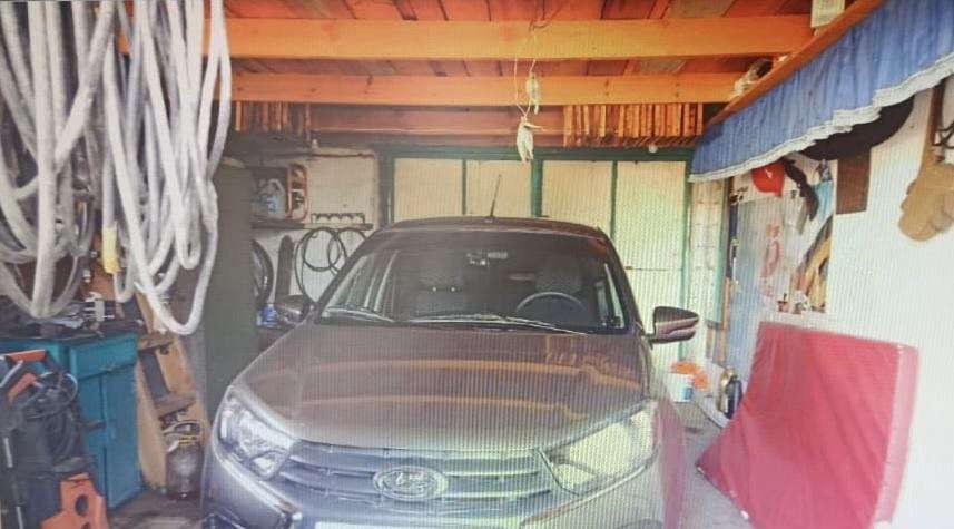 В Ташлинском районе подросток обворовал чужой автомобиль 