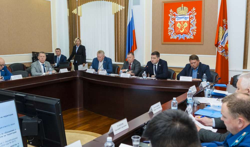 Оренбургский Заксоб признал, что проблема бродячих животных в остаётся острой