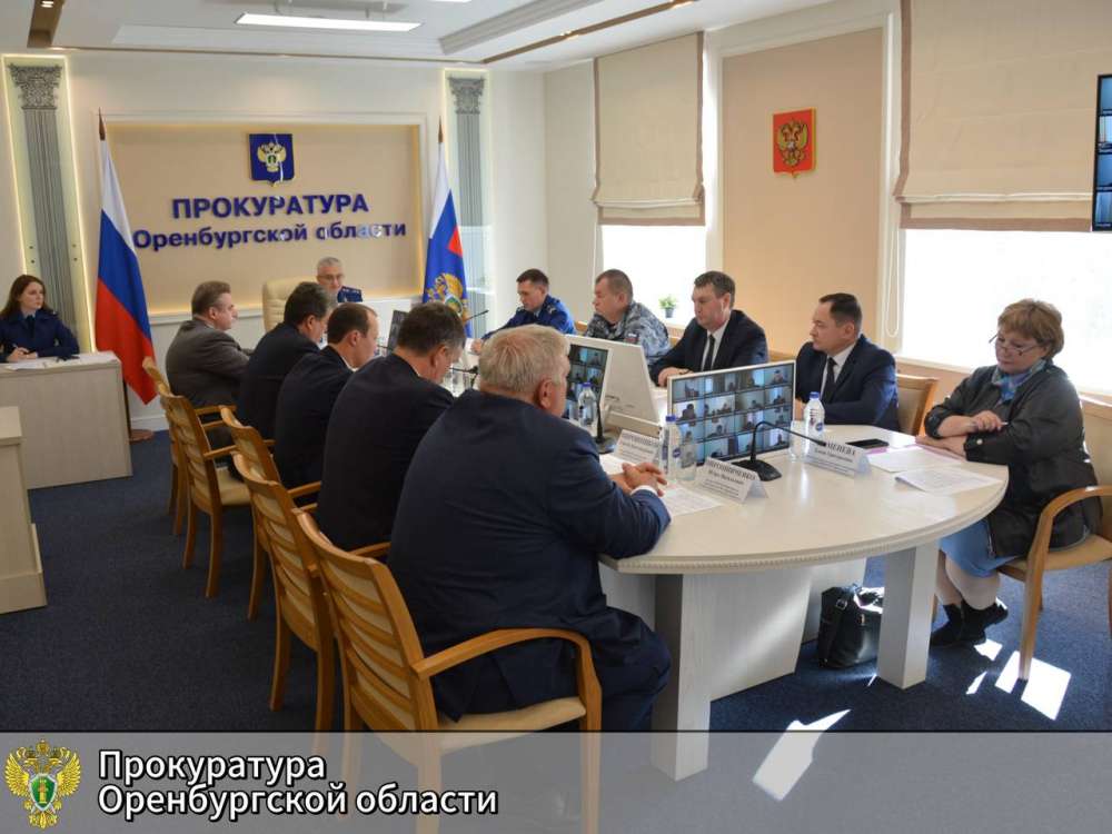 В Оренбуржье 14 чиновников лишились постов из-за коррупции