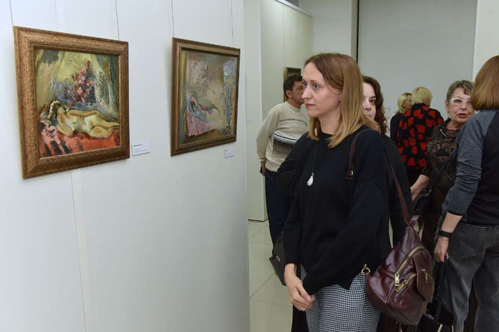 В Оренбурге открылась выставка Вячеслава Просвирина «Я образ твой ловлю…»