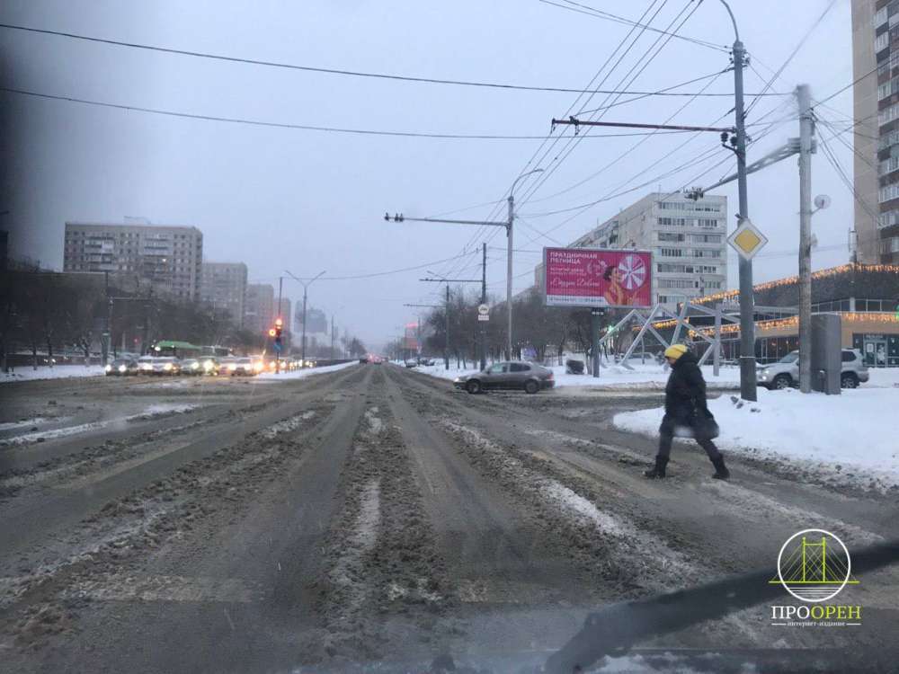 Госавтоинспекция Оренбуржья напоминает о безопасности на дорогах