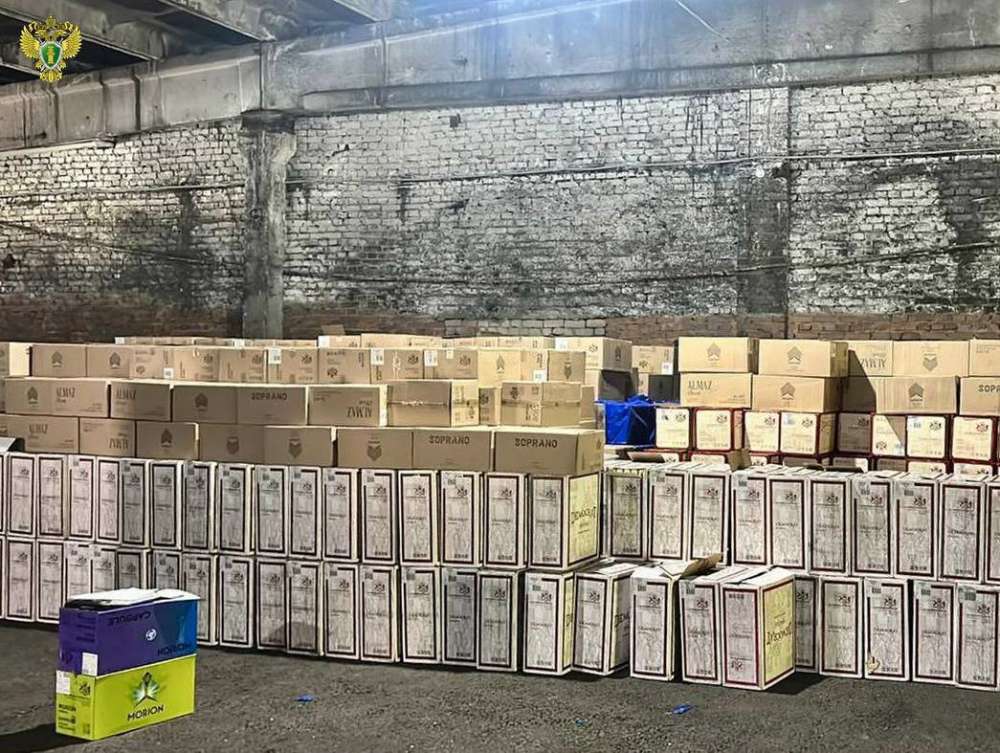 В Оренбуржье иностранец предстанет перед судом за контрабанду сигарет на 108 млн рублей