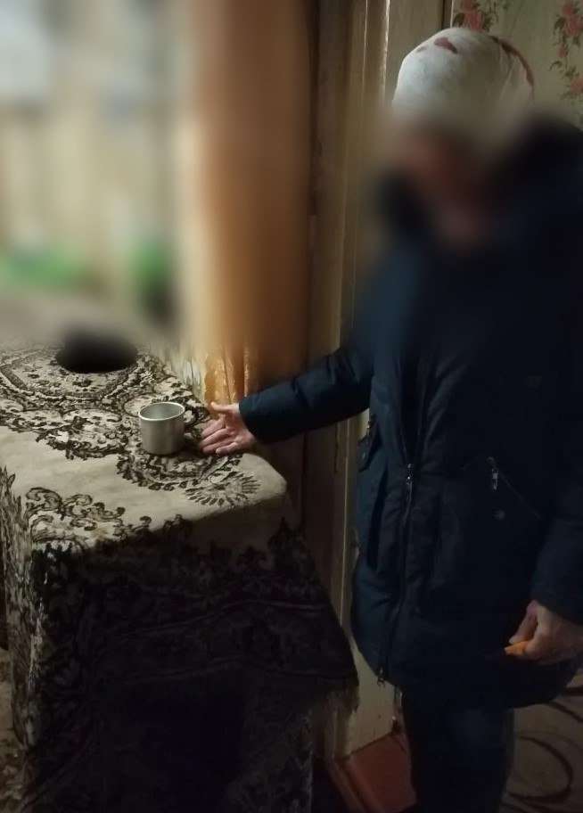 В Абдулино мужчина избил супругу кружкой 