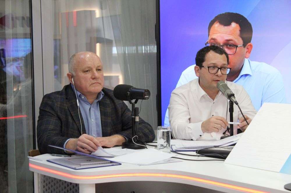 Гендиректор «Росводоканал Оренбург» ответил на вопросы жителей восточного Оренбуржья в прямом эфире 