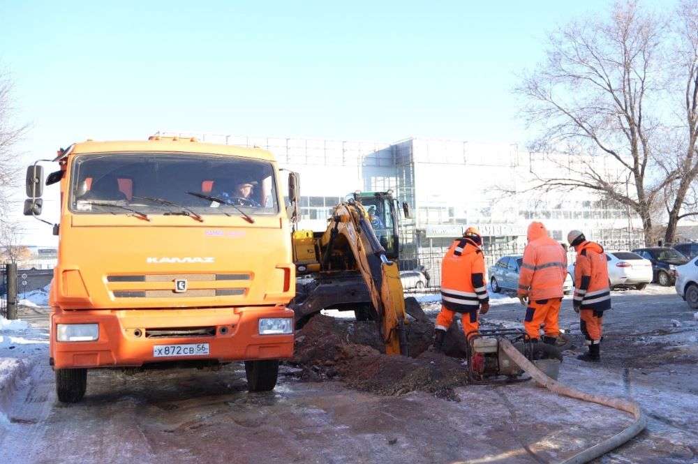 В преддверии прогнозируемых морозов «Росводоканал Оренбург» перевел аварийные бригады на усиленный режим работы