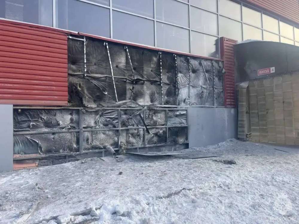 В Оренбурге произошел пожар в ТК «Максимум»