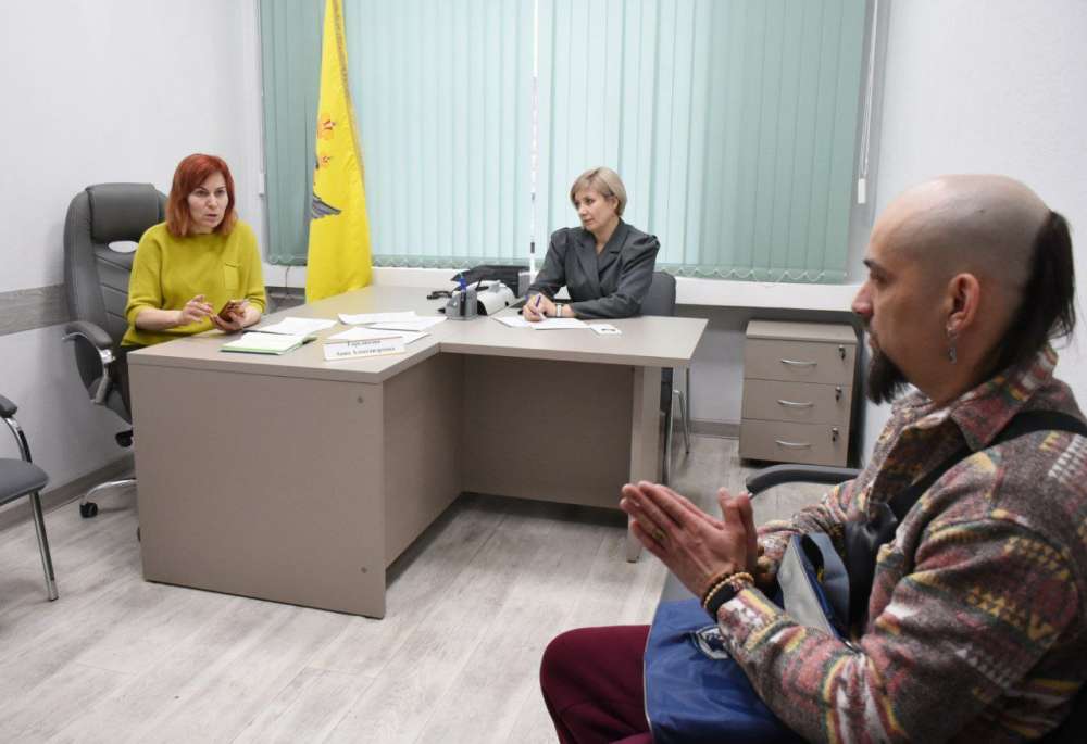 Анна Гореликова провела личный прием граждан в Оренбурге