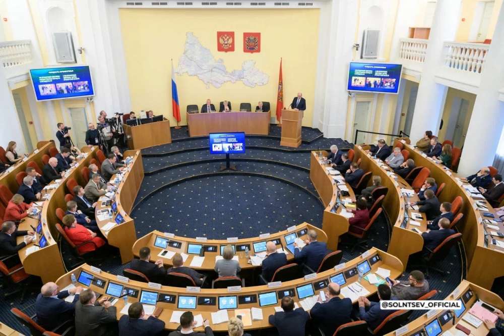 Начальник УМВД Оренбургской области Вадим Серебрянников отчитался перед депутатами Заксоба