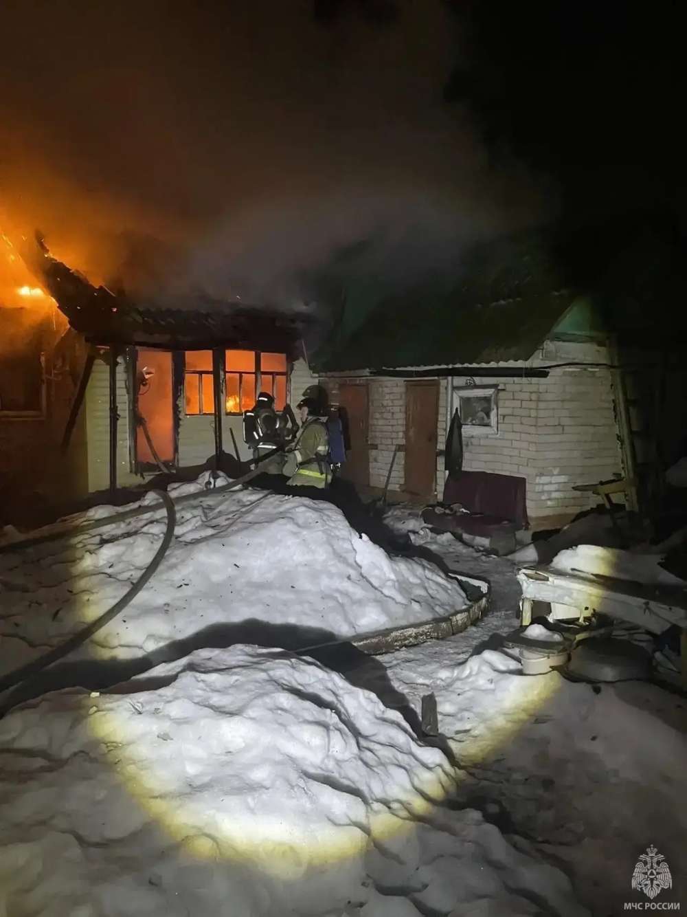 В Оренбурге на пожаре пострадал мужчина