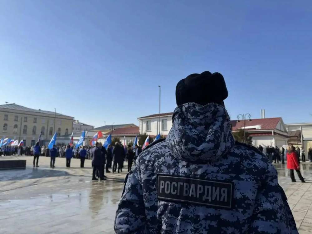 Десять лет спасают, защищают, задерживают, обезвреживают. В Оренбуржье отмечают День Росгвардии  