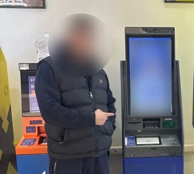 «Дроппер» из Тольятти обманул бухгалтера из Оренбурга и похитил 142 тысячи рублей