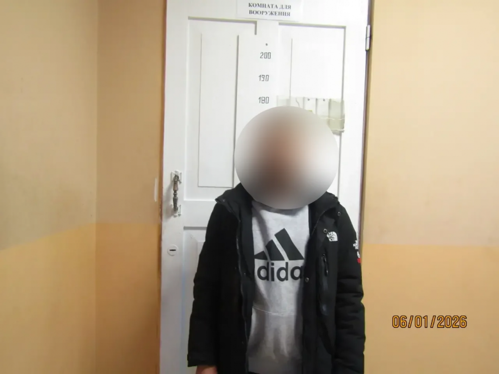 В Оренбурге мужчина напал на бывшую возлюбленную с ножом после отказа возобновить отношения