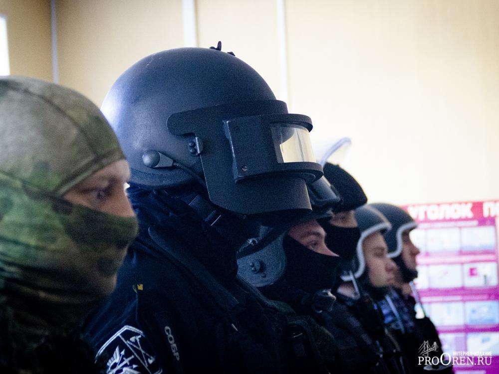  В Оренбурге суд рассмотрит дело о диверсии и подготовке теракта