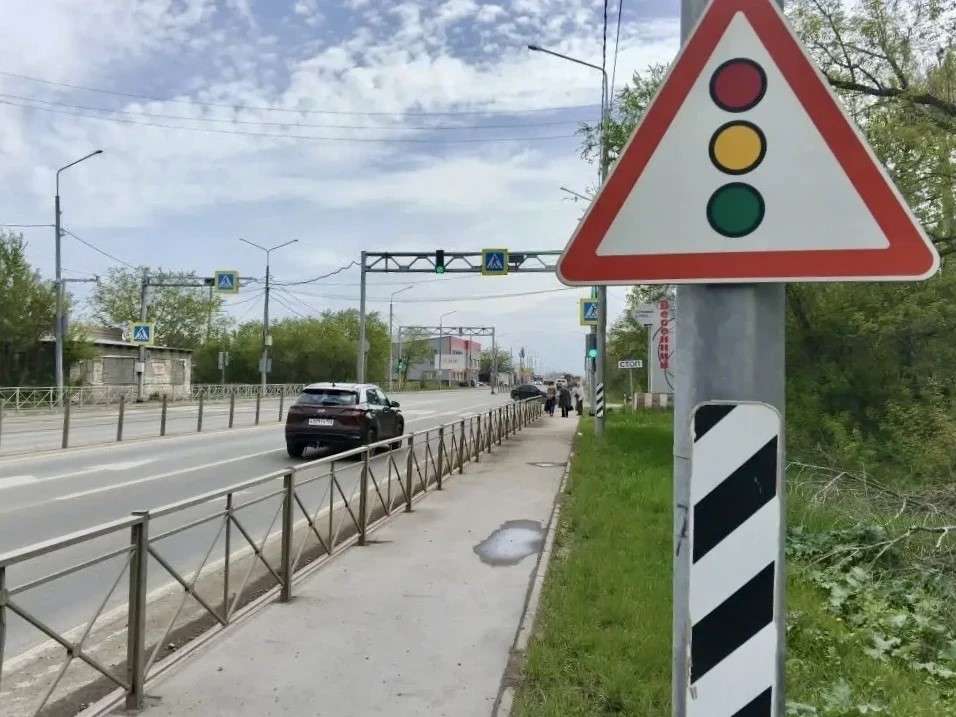 В Оренбургском районе двое суток не будут работать светофоры на дороге «Оренбург-Беляевка»