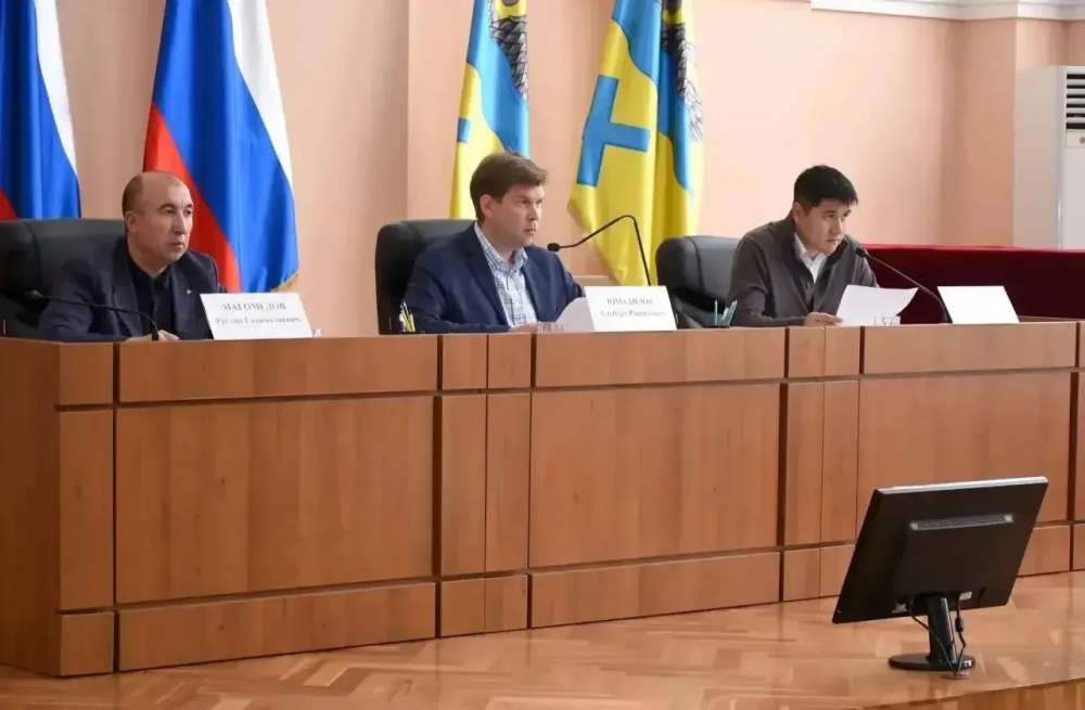 Готовятся к зиме: о чём договорилась администрация Оренбурга с УК и ресурсными организациями